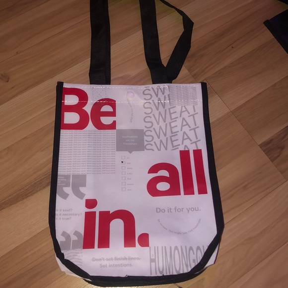 Lululemon bags! - Picture 5 of 6